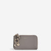 Chloé Monedero Alphabet color Gris Piedra sku 820-000693 03 - Foto 1