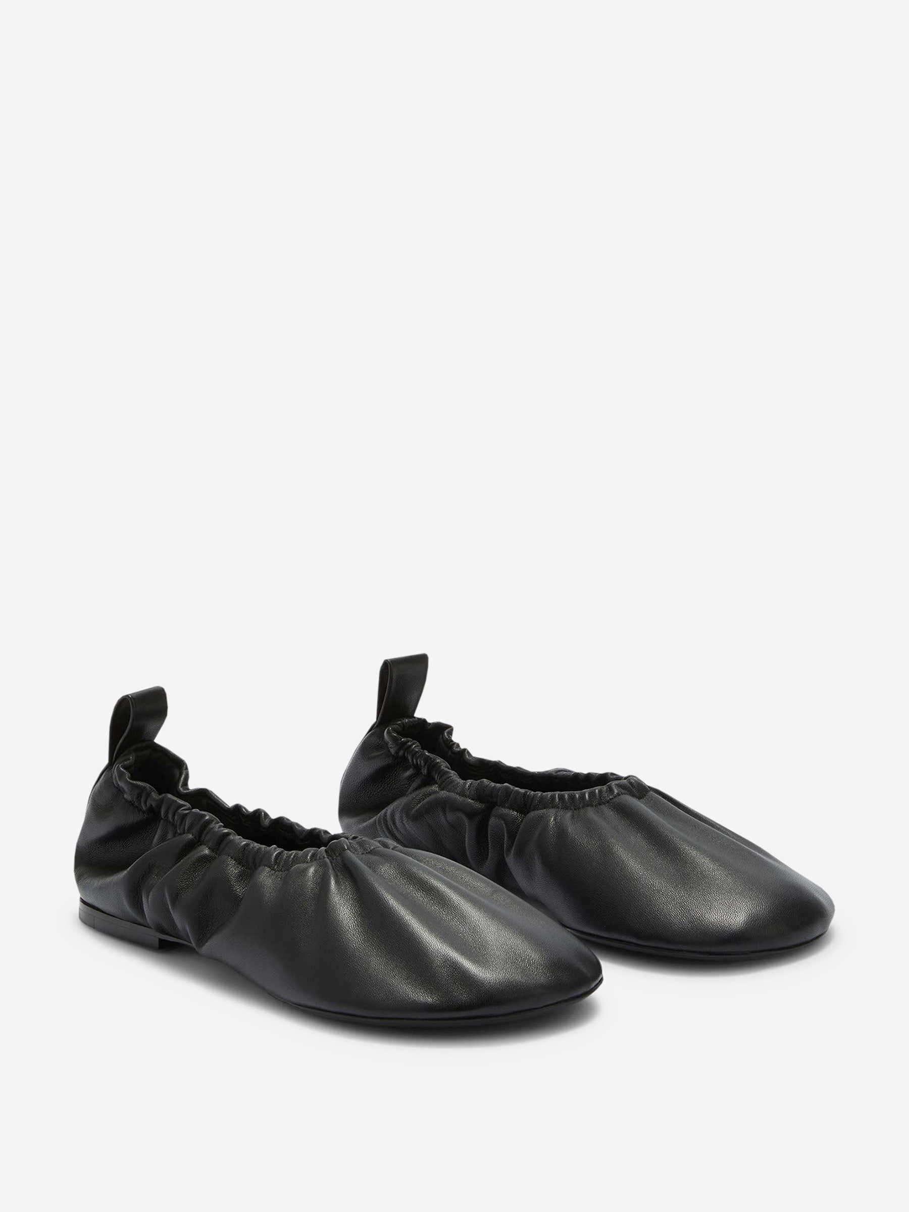 Jil Sander Bailarinas Piel Fruncidas color Negro sku 800-005393 00 - Foto 2