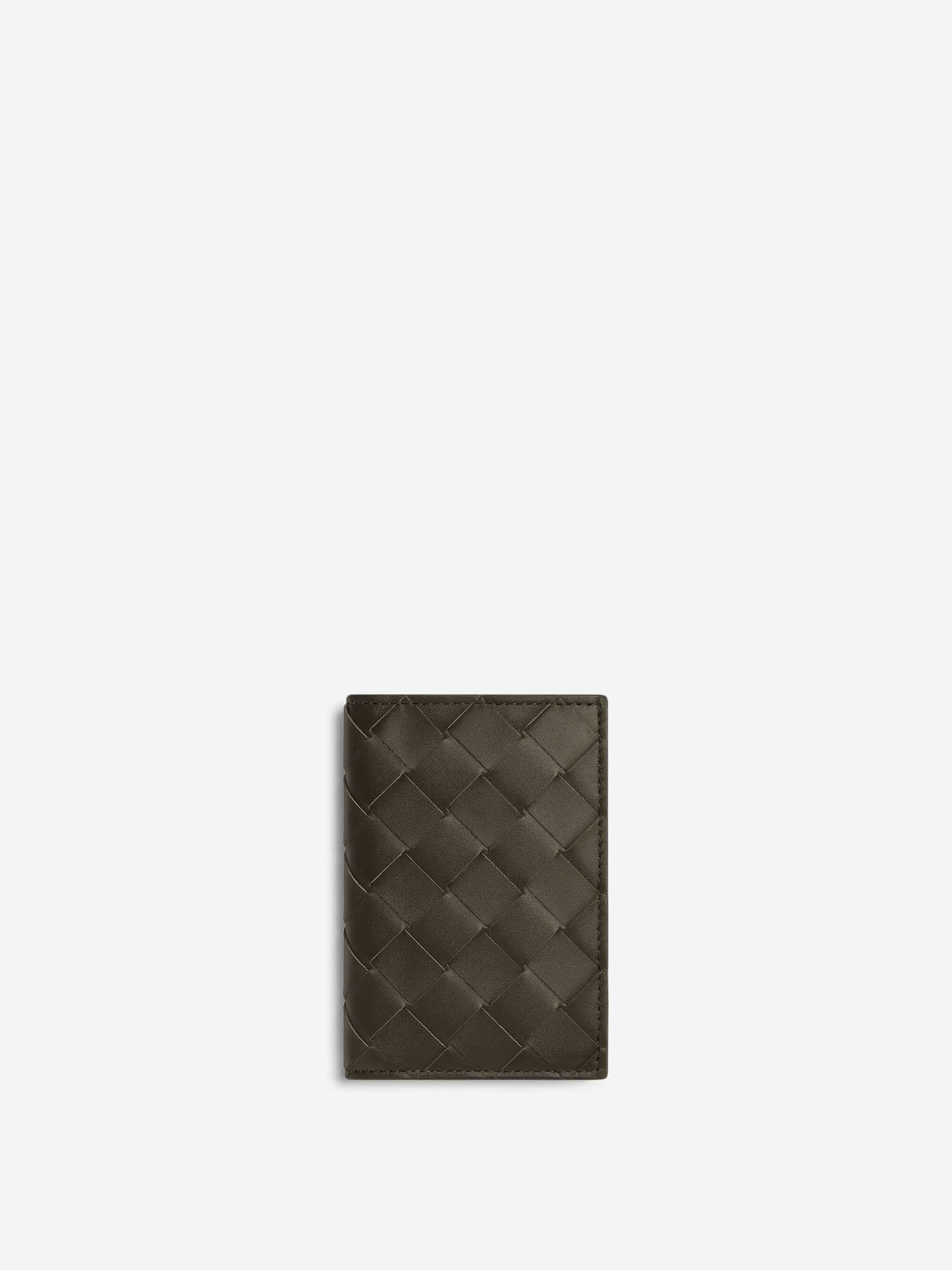 Bottega Veneta Tarjetero Intrecciato Solapa color Marron Oscuro sku 691-001324 01 - Foto 1