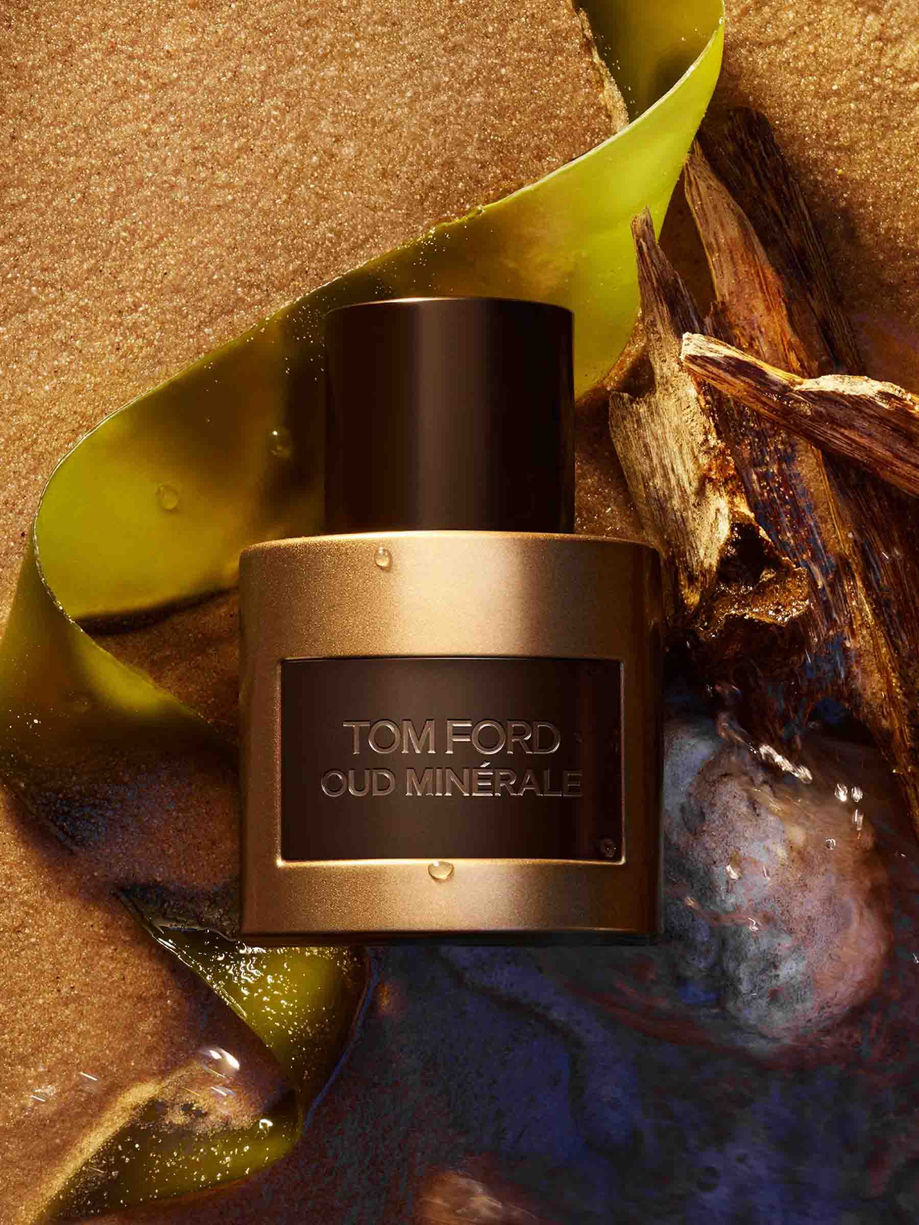 Tom Ford Perfume Oud Minérale color Blanco sku 890-000793 01 - Foto 2