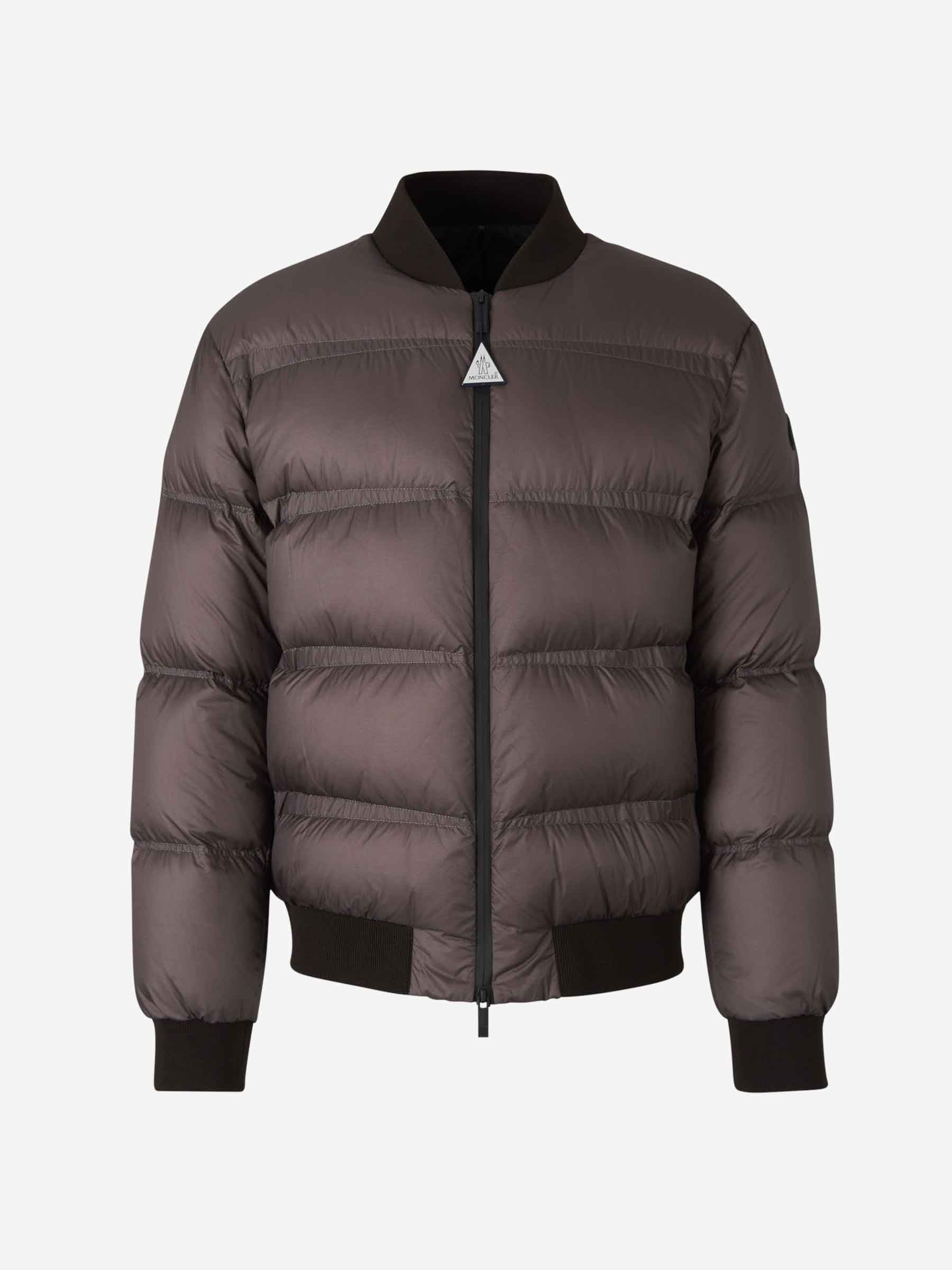 Moncler Chaqueta Logo Acolchada color Gris Antracita sku 512-002365 01 - Foto 1