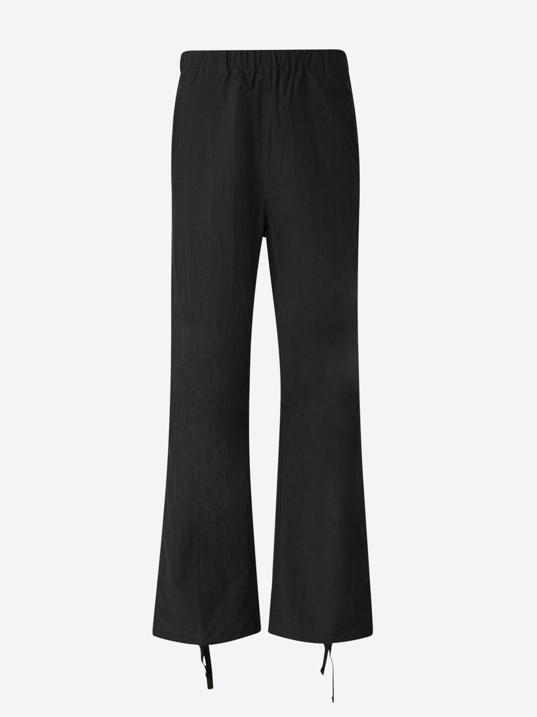 John Elliott Pantalones Joggers Himalayan color Negro sku 521-003127 01 - Foto 1