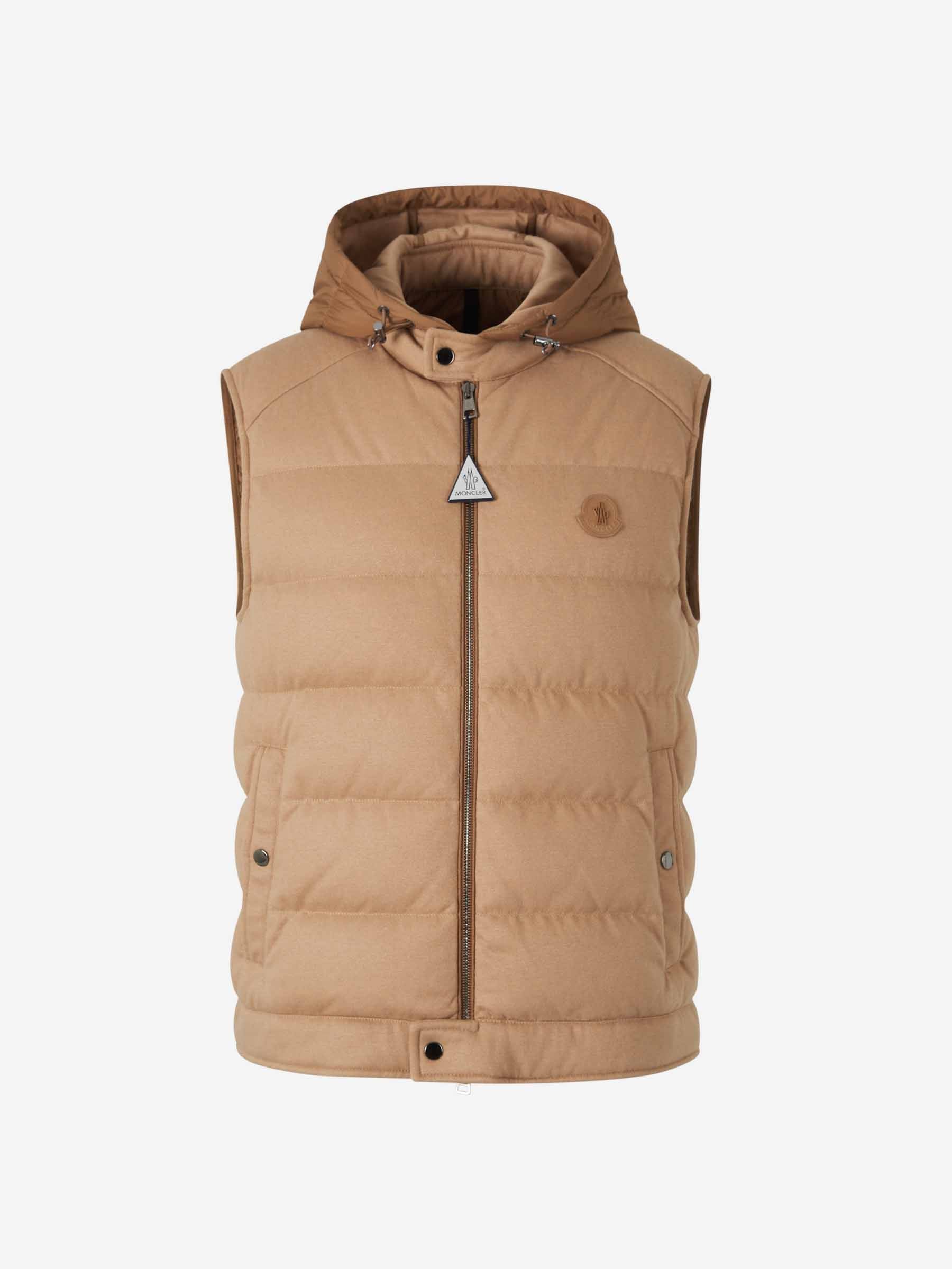 Moncler Chaleco Acolchado Capucha color Caramelo sku 544-000563 01 - Foto 1