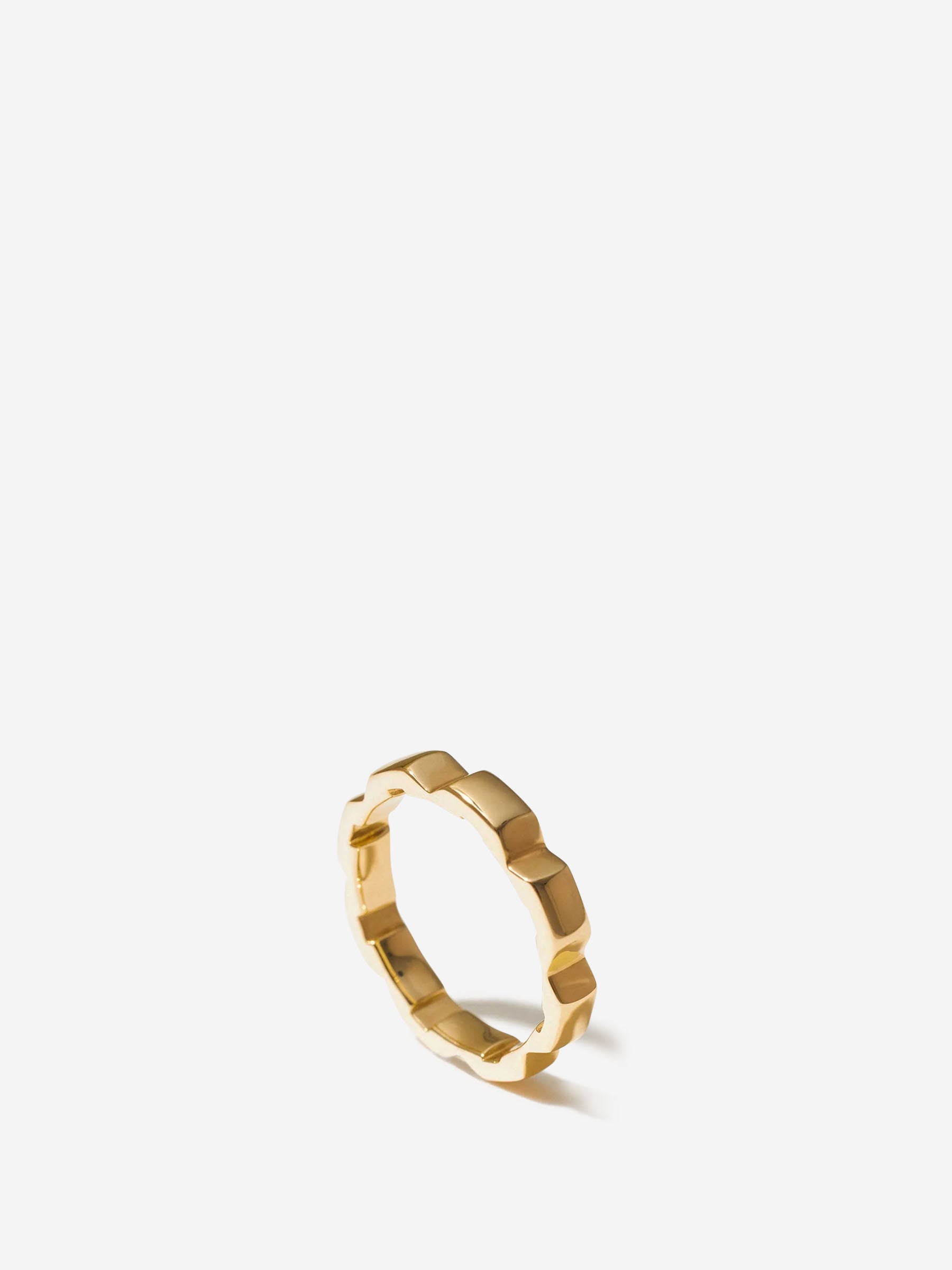 Anillo Facetas