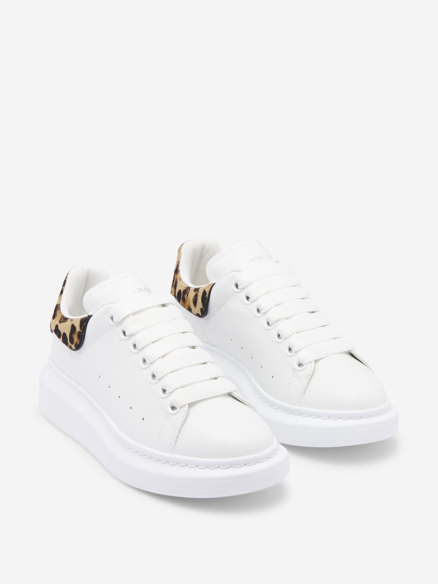 Alexander McQueen Sneakers Oversize Leopardo color Blanco sku 806-000338 01 - Foto 2