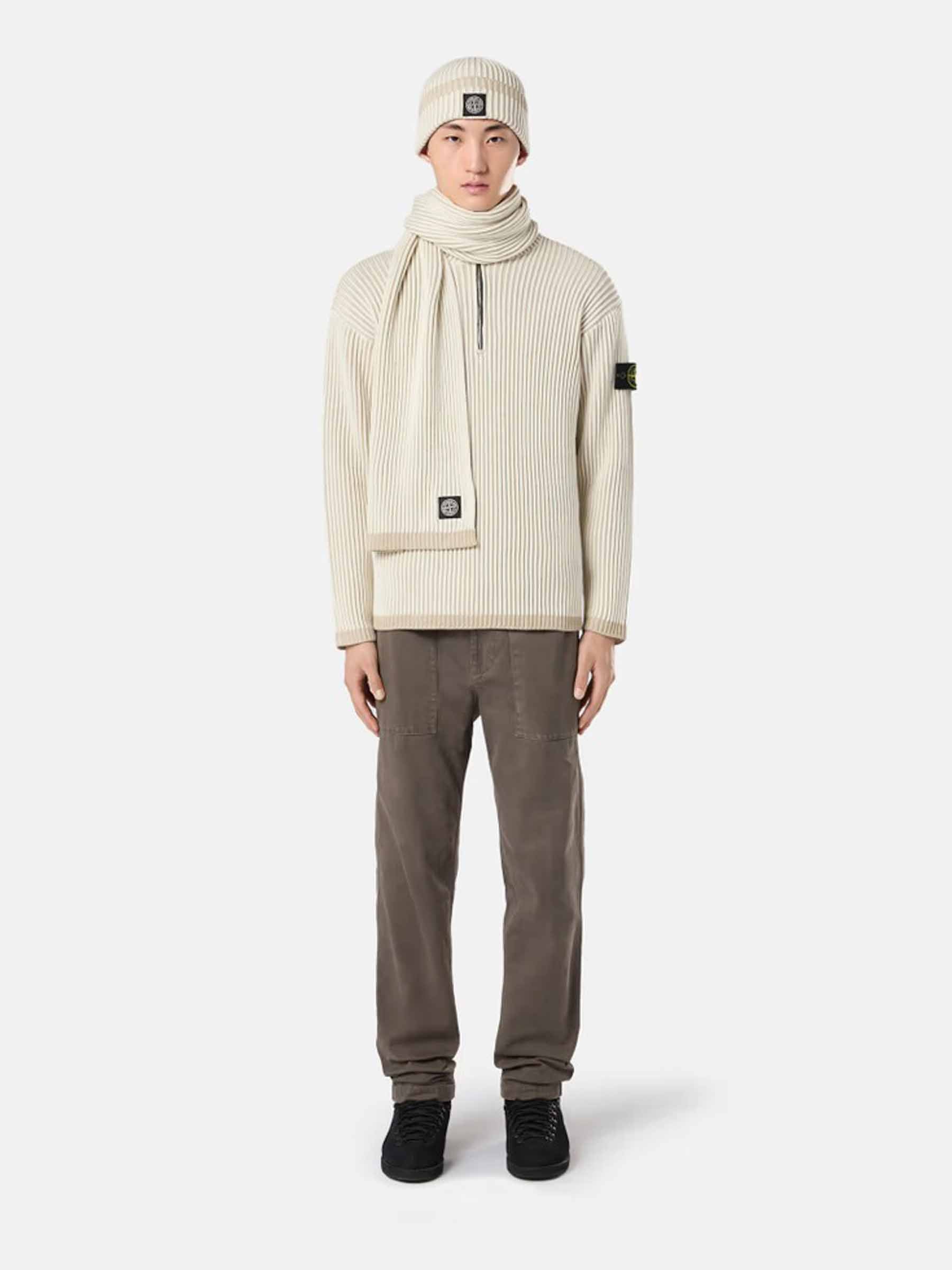 Stone Island Bufanda Ribbed Lana color Marfil sku 630-001418 02 - Foto 2