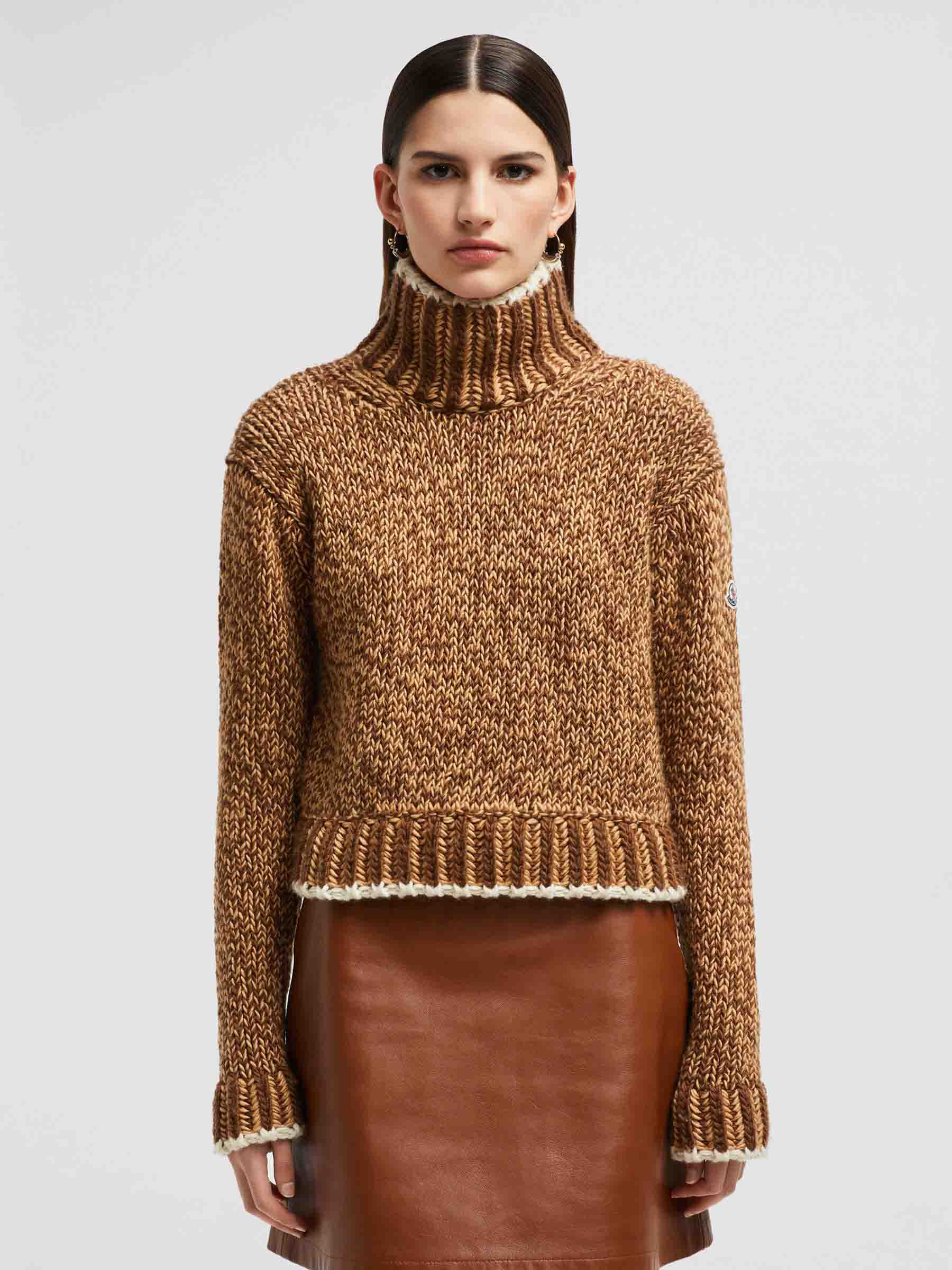 Moncler Jersey Tricot Cropped color Marron sku 711-003253 01 - Foto 2