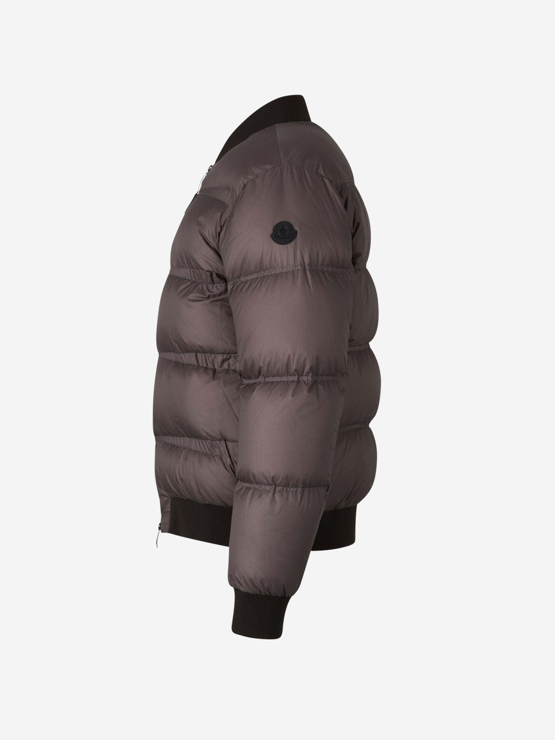 Moncler Chaqueta Logo Acolchada color Gris Antracita sku 512-002365 01 - Foto 2