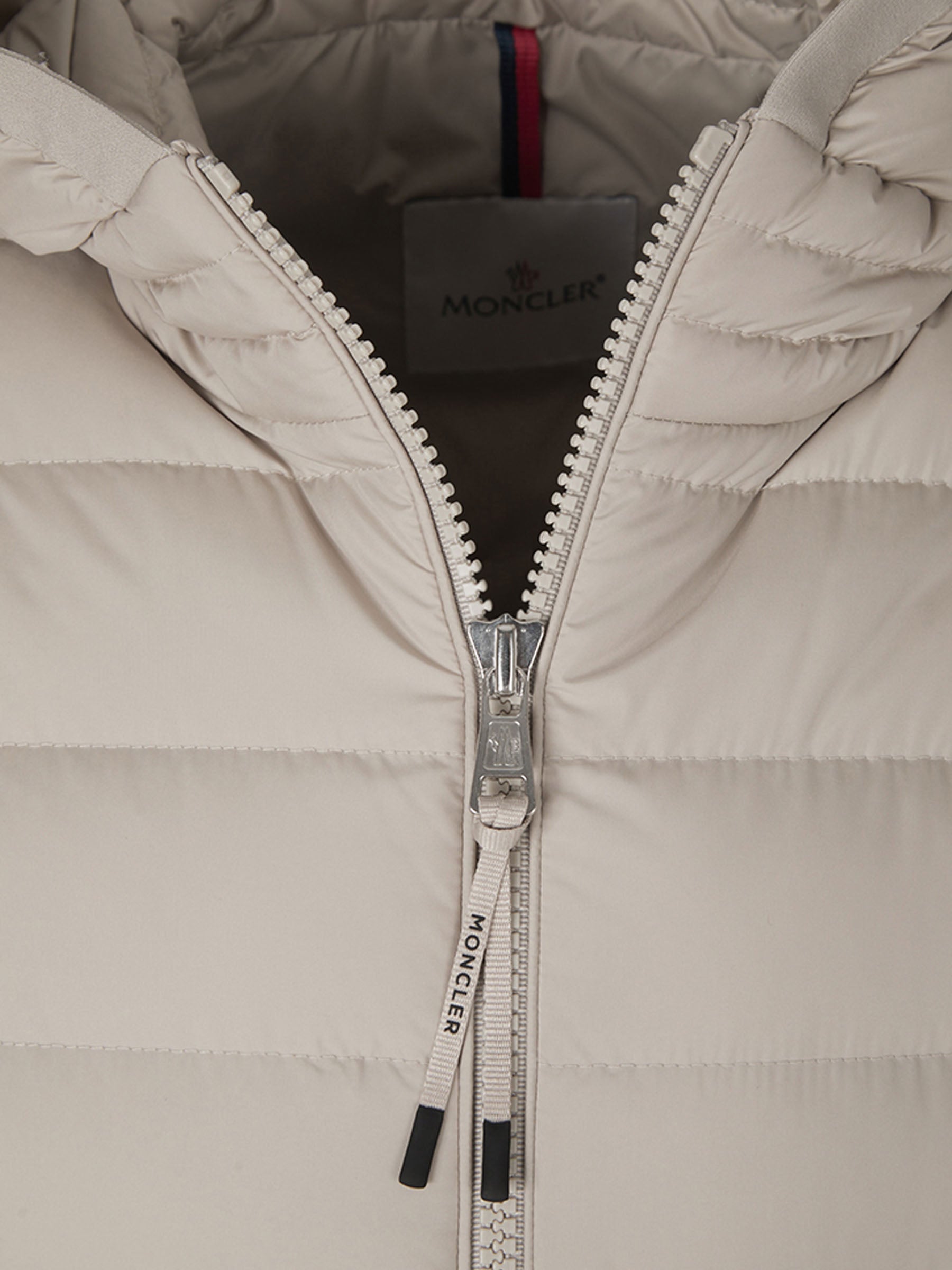 Moncler Chaqueta Acolchada Galion color Beige sku 512-002270 01 - Foto 4